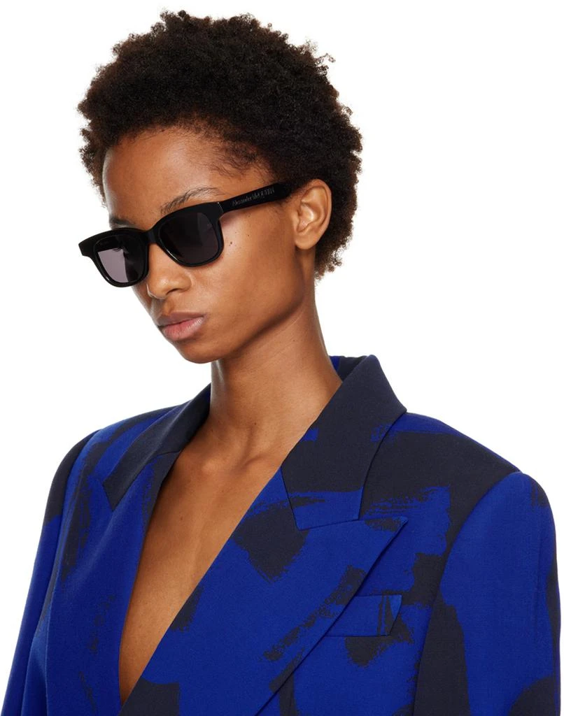 商品Alexander McQueen|Black Angled Pantos Sunglasses,价格¥1209,第4张图片详细描述