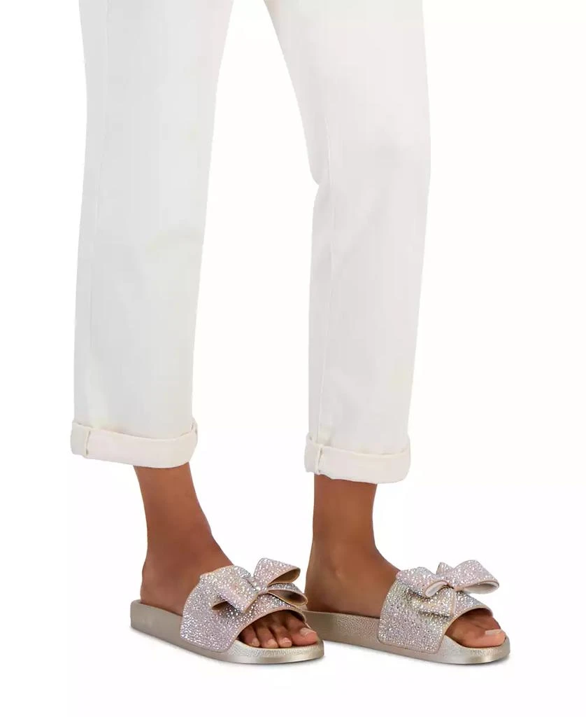 商品INC International|Women's Peymin Pool Slides, Created for Macy's,价格¥261,第2张图片详细描述