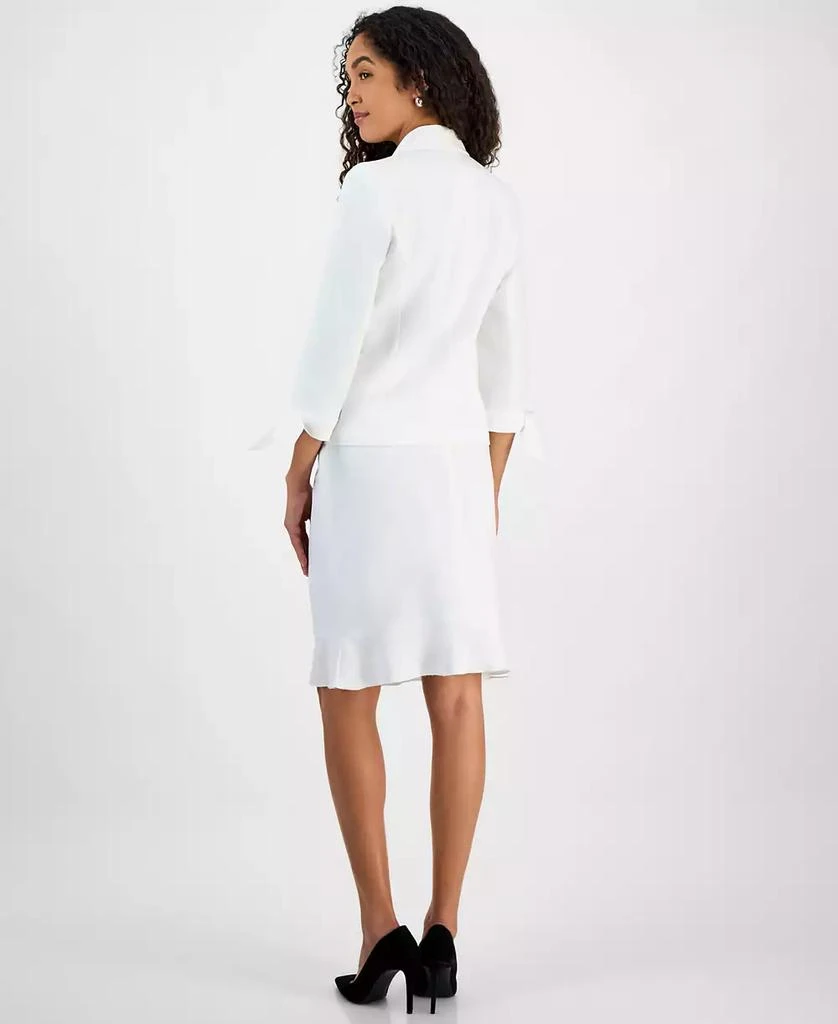 商品Le Suit|Women's Three-Button Tie-Cuff Jacket & Flounce-Hem Skirt Set, Regular & Petite,价格¥517,第4张图片详细描述