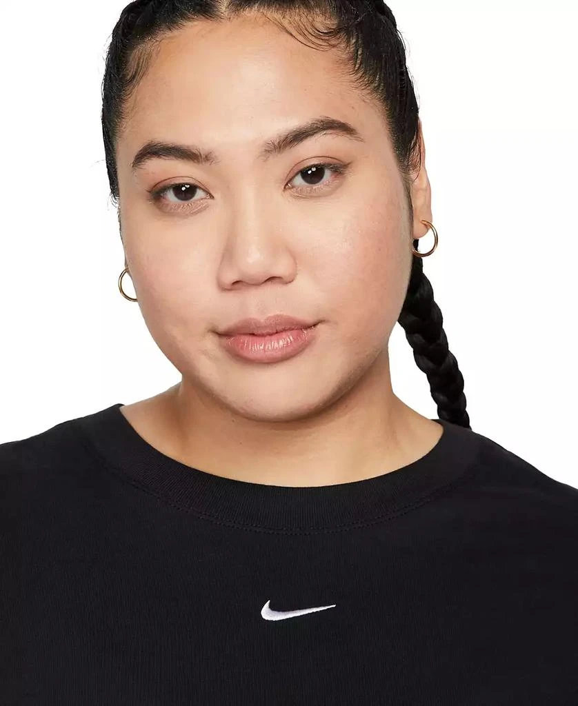 商品NIKE|Plus Size Active Sportswear Essential Women's Logo T-Shirt,价格¥227,第3张图片详细描述