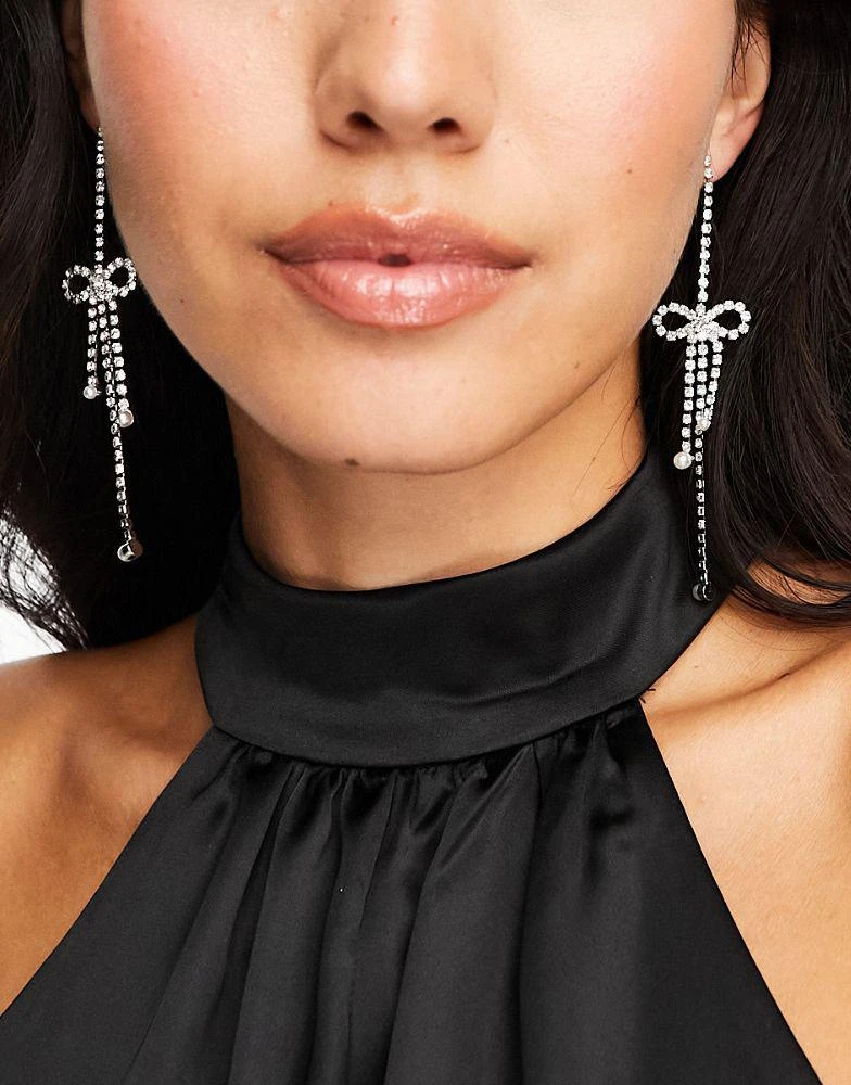 商品DesignB London|DesignB London long rhinestone earrings with bow detail in silver,价格¥115,第1张图片