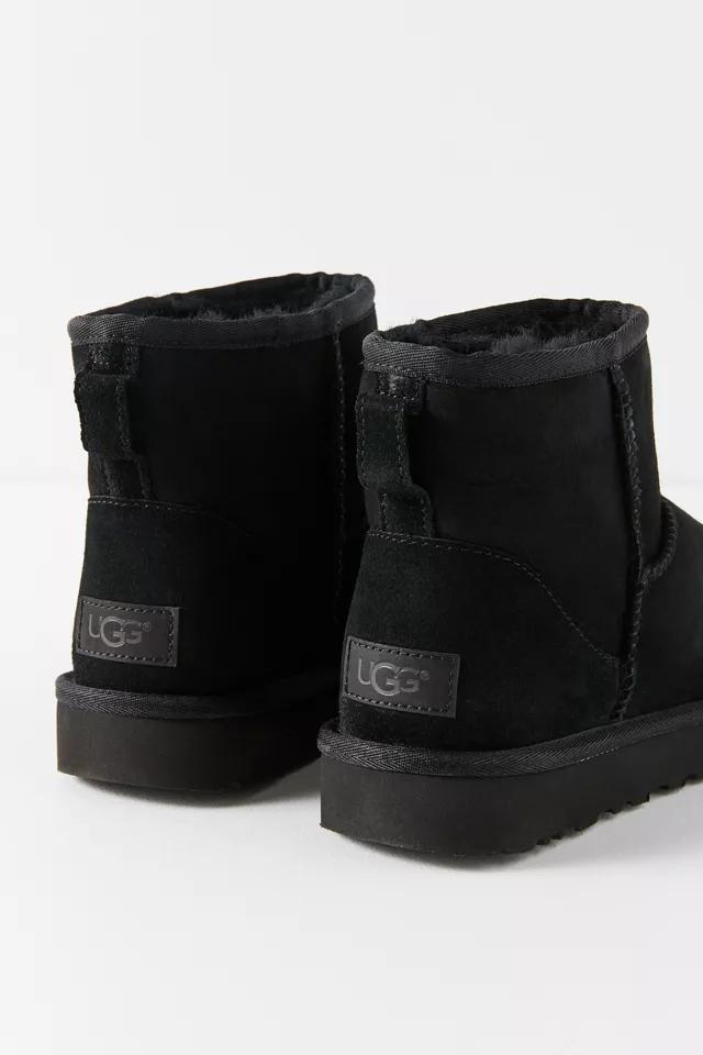 商品UGG|UGG 经典款踝靴,价格¥1073,第4张图片详细描述