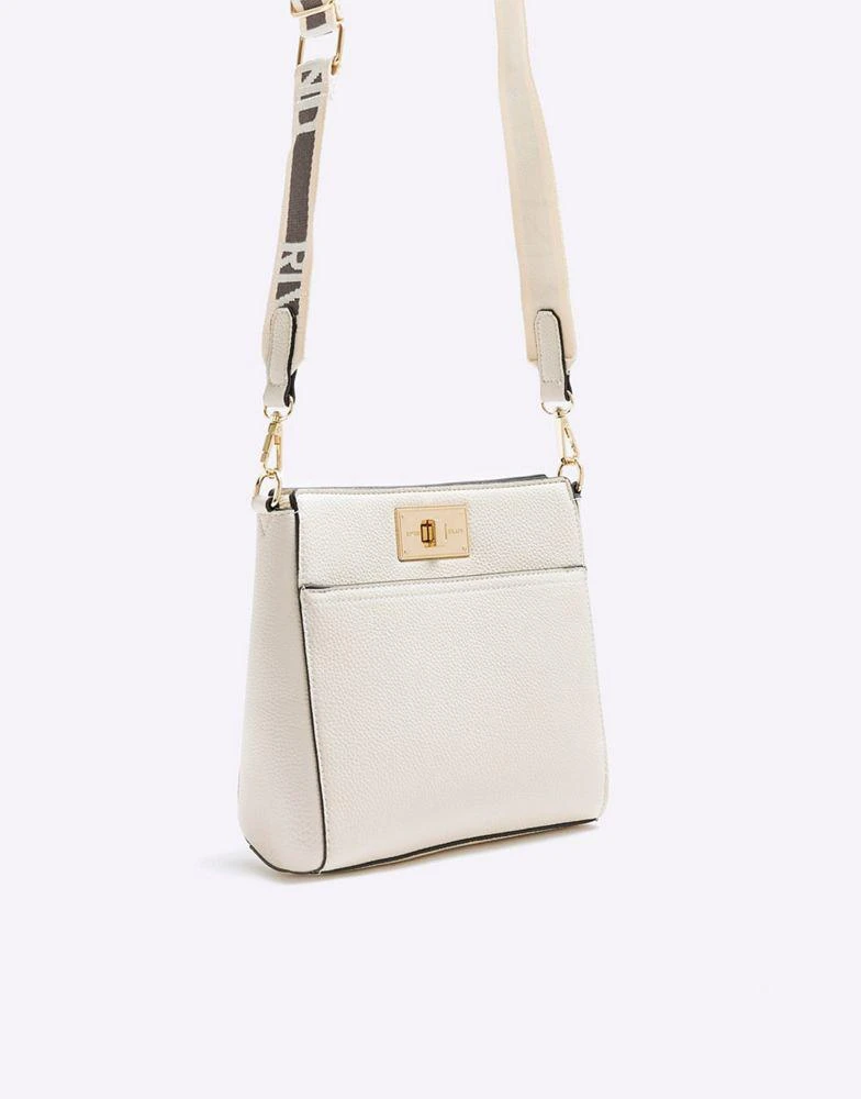 商品River Island|River Island Lock messenger cross body bag in cream,价格¥296,第2张图片详细描述