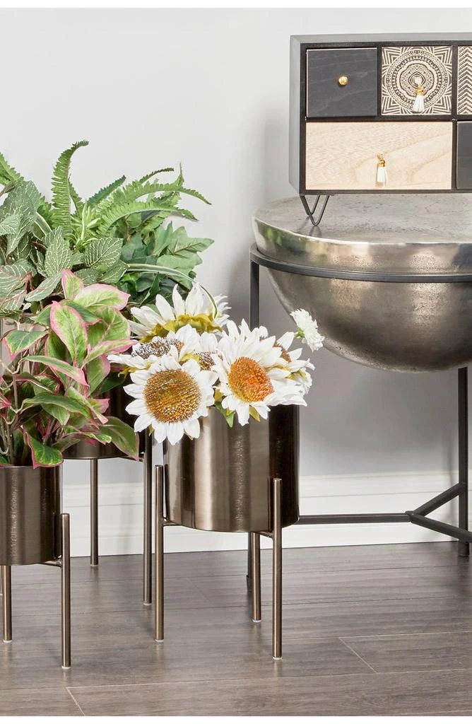 商品VIVIAN LUNE HOME|Black Metal Contemporary Planter with Removable Stand,价格¥757,第2张图片详细描述