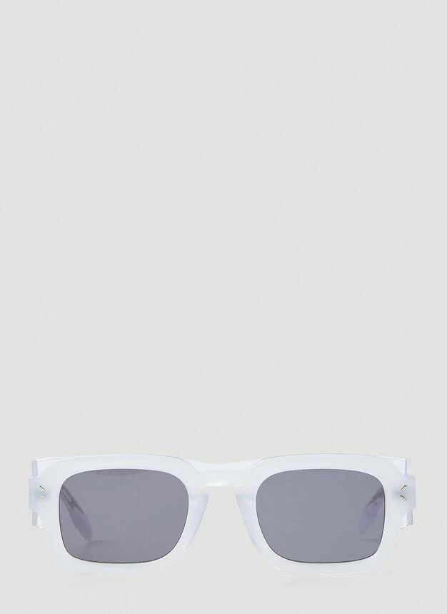 商品Alexander McQueen|Striae Sunglasses in White,价格¥523,第1张图片