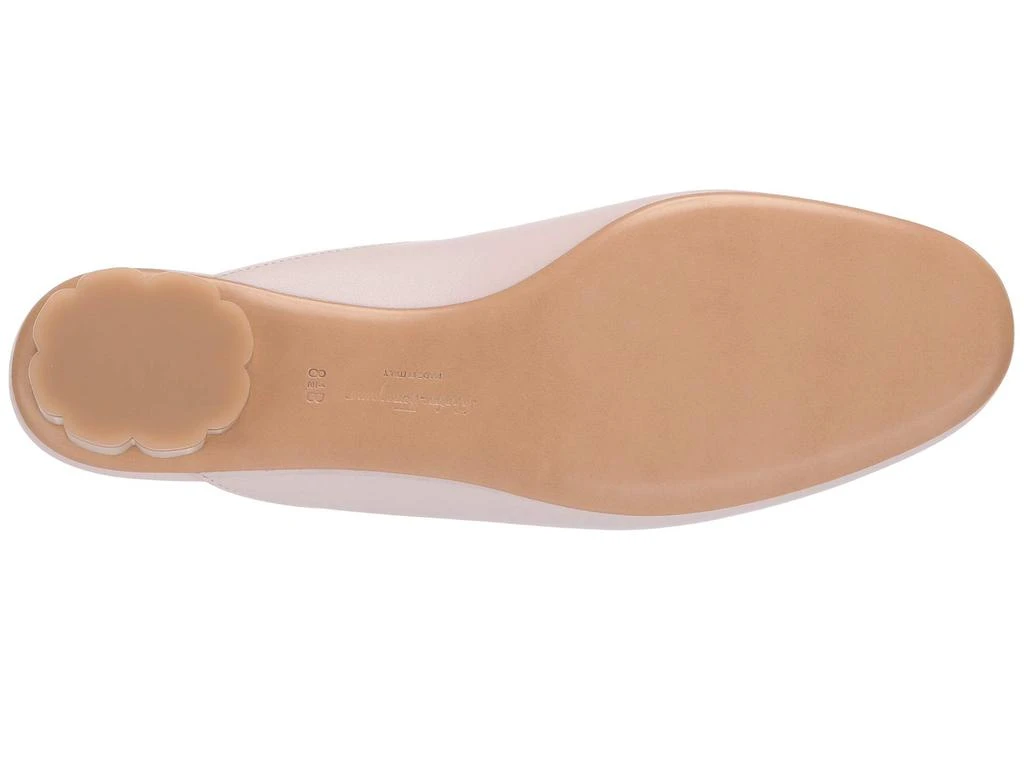 商品Salvatore Ferragamo|Sciacca Pearl Mule,价格¥2243,第3张图片详细描述