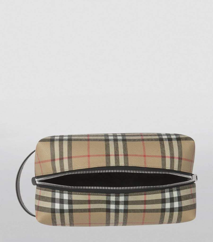 商品Burberry|Vintage Check Travel Pouch,价格¥4670,第2张图片详细描述