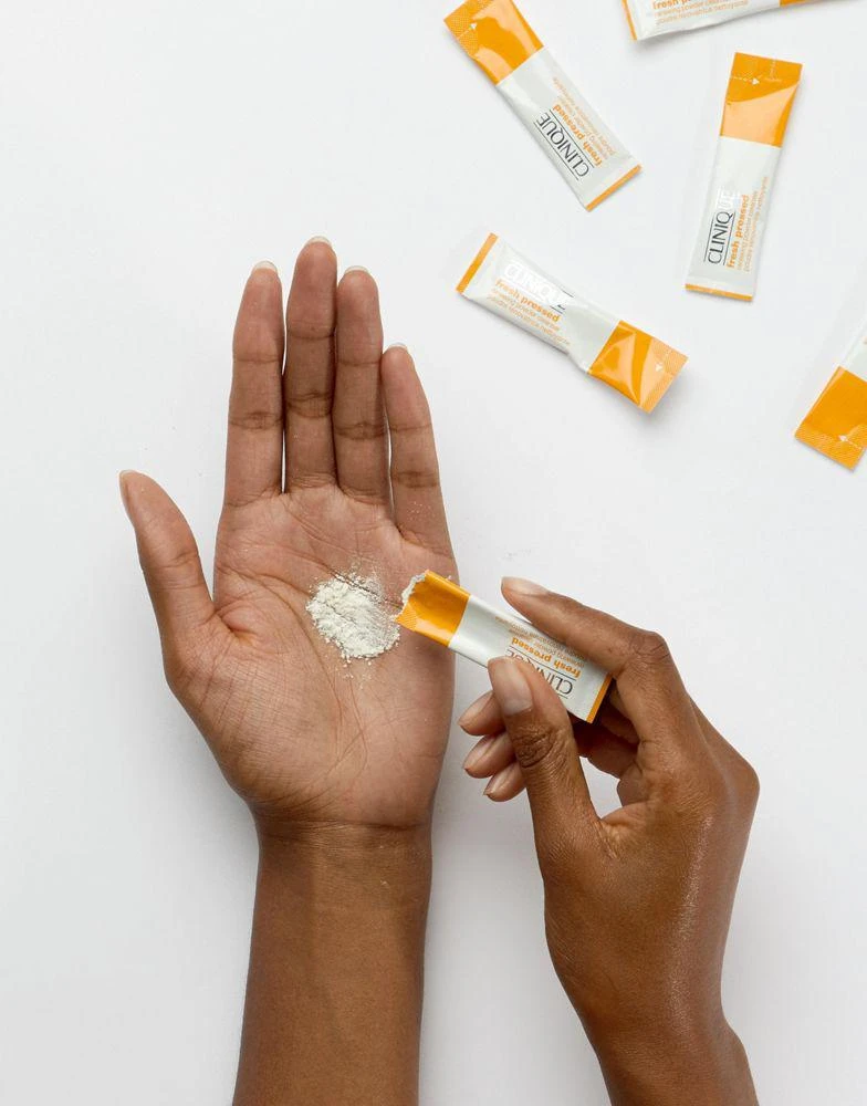 商品Clinique|Clinique Fresh Pressed Pure Vitamin C 5% Renewing Powder Cleanser 0.5G X28,价格¥289,第4张图片详细描述