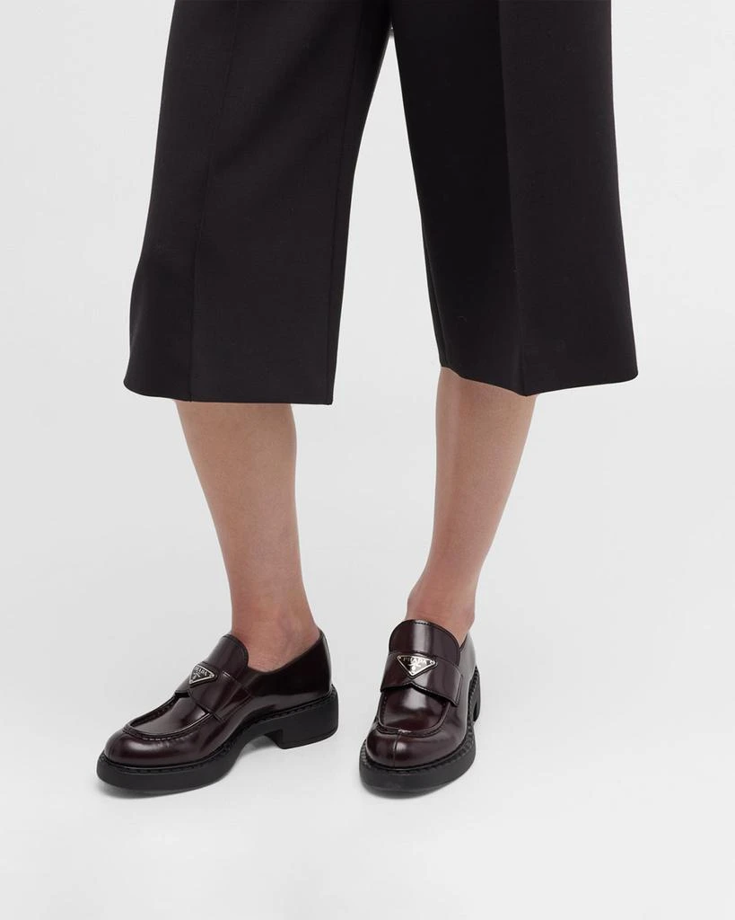 商品Prada|Leather Triangle Logo Loafers,价格¥8829,第3张图片详细描述