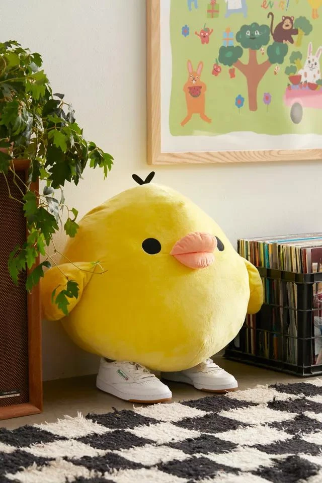 商品Urban Outfitters|Kiiroitori Jumbo Plushie,价格¥828,第1张图片