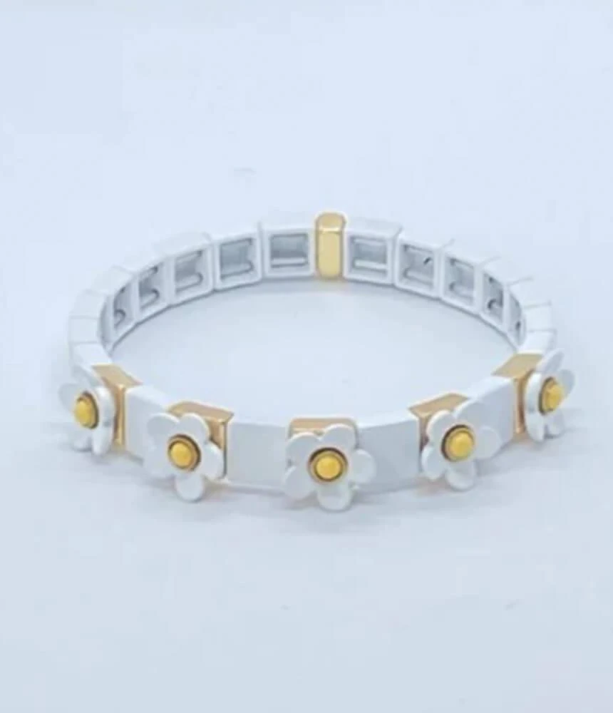 商品Coco & Jane Loves|Coco & Jane Loves Crazy Daisy White No 1 Bracelet,价格¥300,第1张图片