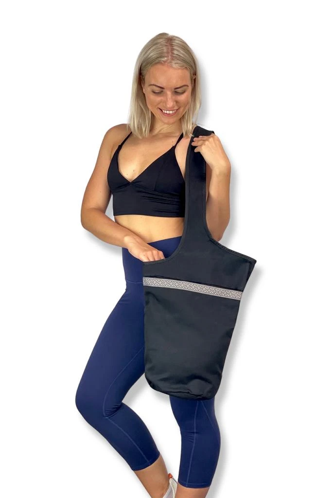 商品Jupiter Gear|Yoga Mat Carrying Tote Bag with Large Size Pockets | Multipurpose and Fit Most Size Mats,价格¥320,第4张图片详细描述