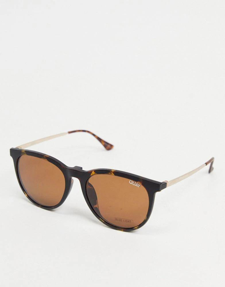 商品Quay|Quay Great Escape Clip On womens round sunglasses in tort,价格¥505,第1张图片