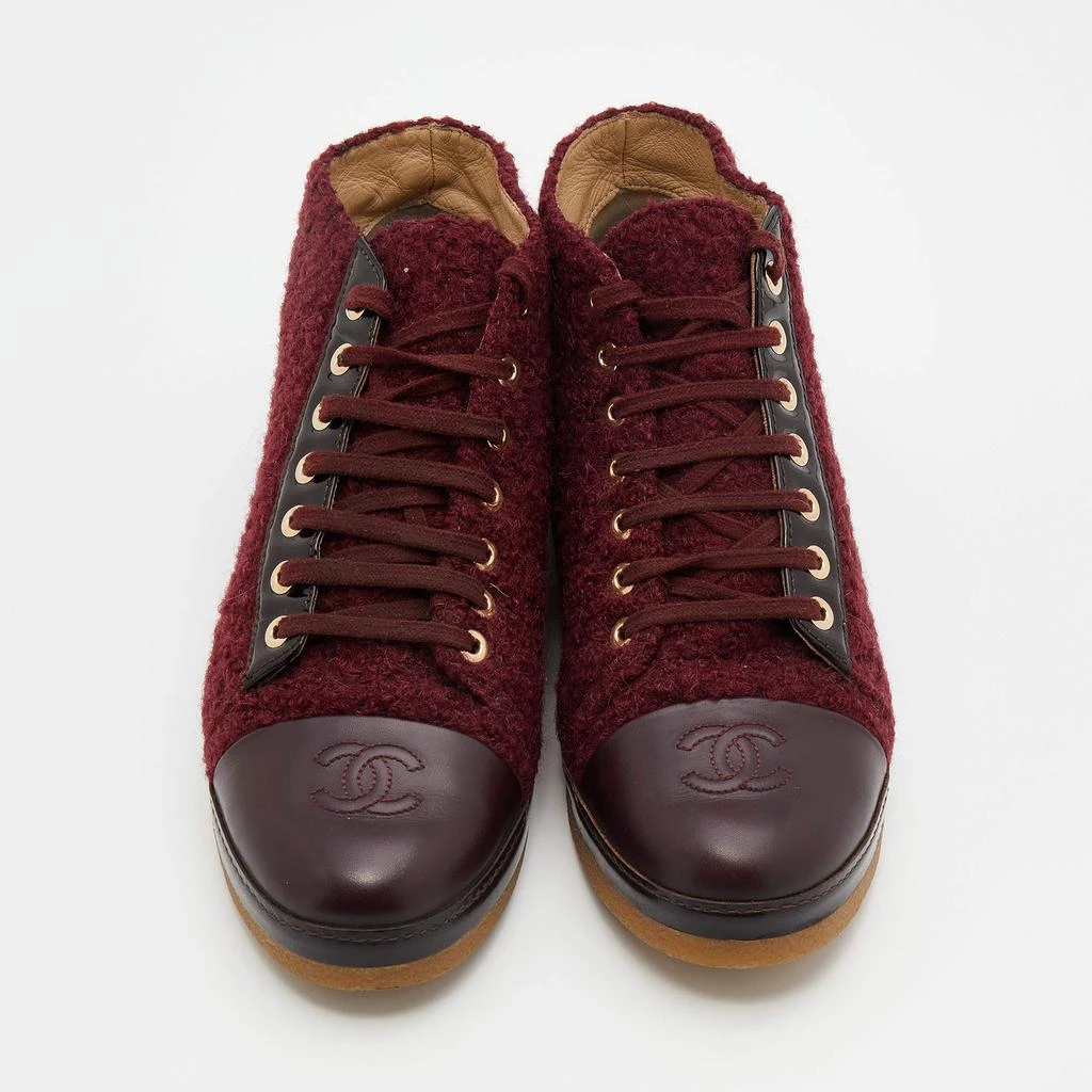 商品[二手商品] Chanel|Chanel Burgundy Tweed And Leather CC Cap Toe Ankle Boots Size 37.5,价格¥4949,第3张图片详细描述