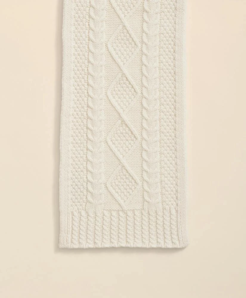 商品Brooks Brothers|Aran Cable Knit Scarf,价格¥891,第2张图片详细描述