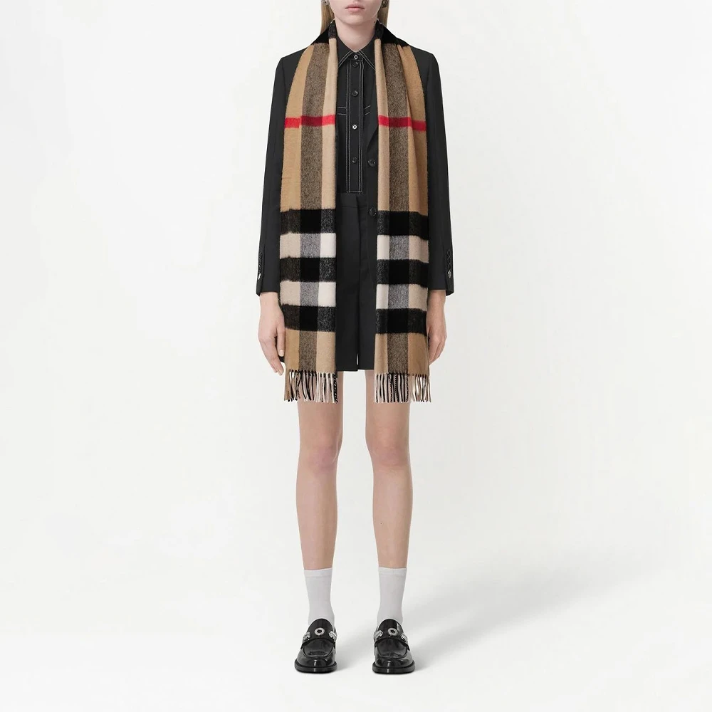 BURBERRY 格纹中性围巾 8056851 商品