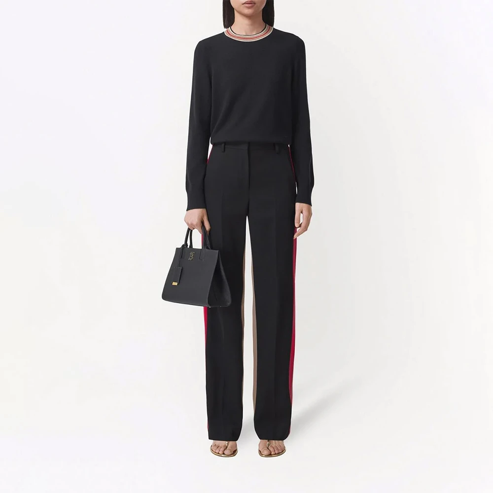 BURBERRY 女士黑色条纹领口羊绒毛衣 8048428 商品