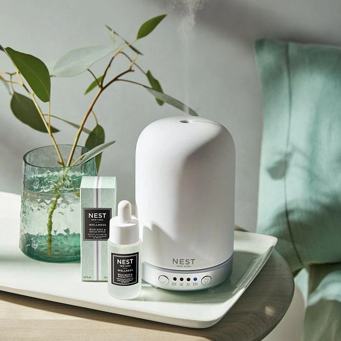 商品NEST New York|NEST Fragrances Misting Electronic Diffuser Set with Wild Mint & Eucalyptus Fragrance Oil,价格¥730,第2张图片详细描述