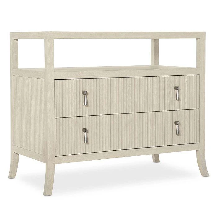 商品Bernhardt|East Hampton Bachelors Chest,价格¥13967,第2张图片详细描述