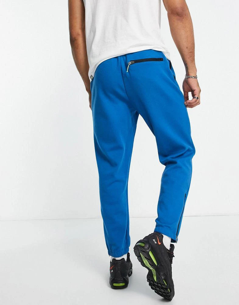 商品The North Face|The North Face Tech joggers in blue,价格¥454,第2张图片详细描述