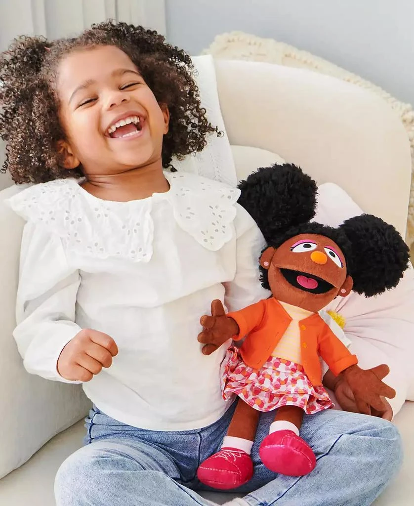 Gabrielle Plush Toy 商品