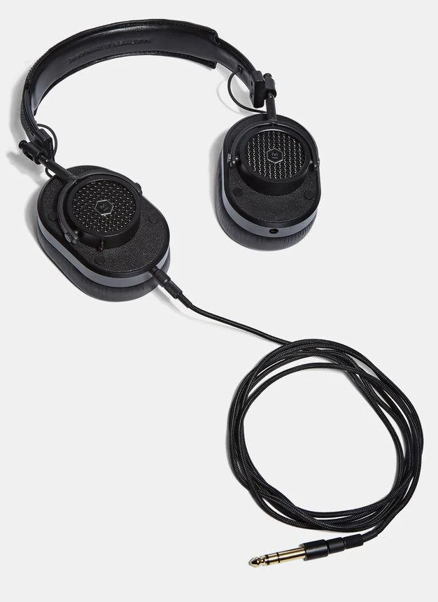 商品MASTER & DYNAMIC|Master & Dynamic MH40 Over Ear Headphones in Black,价格¥4159,第2张图片详细描述