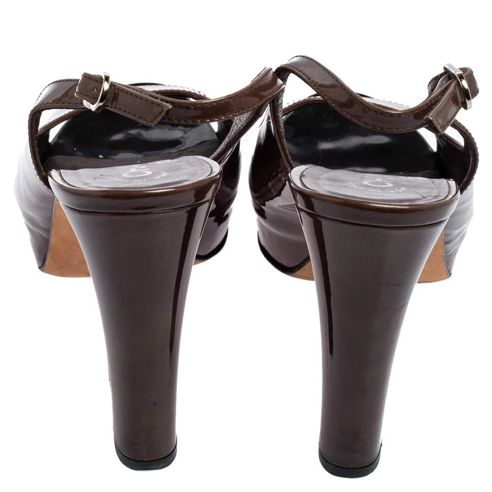 商品[二手商品] Chanel|Chanel Olive Brown Patent Leather Peep Toe Slingback Platform Sandals Size 37.5,价格¥2146,第5张图片详细描述