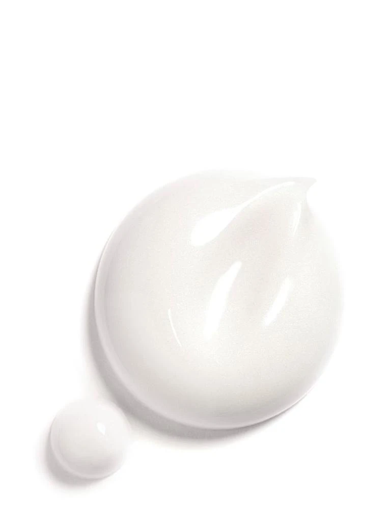 商品Chanel|Illuminating Hydrating Fluid,价格¥485,第3张图片详细描述