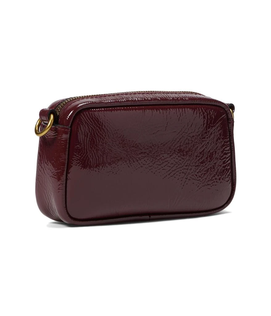 商品Madewell|The Carabiner Mini Crossbody Bag in Patent Leather,价格¥896,第2张图片详细描述