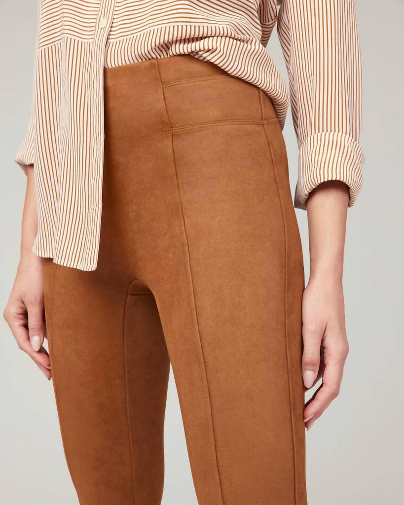 商品SPANX|Faux Suede Leggings in Rich Caramel,价格¥742,第2张图片详细描述