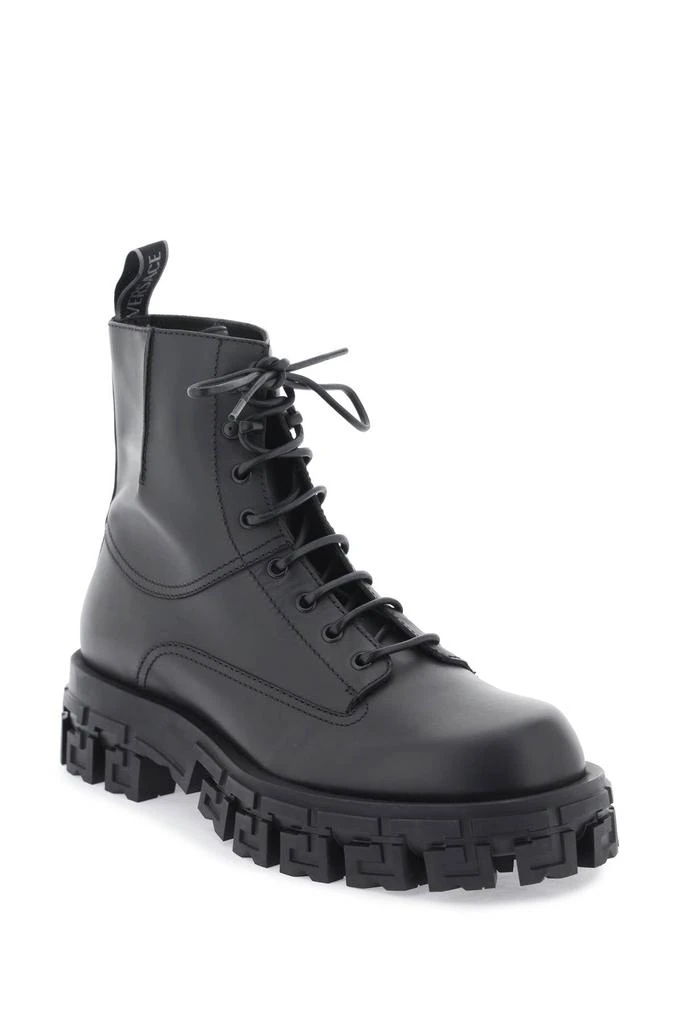 商品Versace|Greca Portico Combat Boots,价格¥4832,第4张图片详细描述