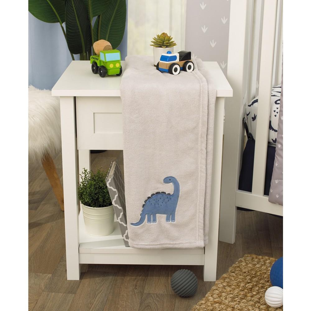 商品Macy's|Dino Adventure Super Soft Coral Fleece Baby Blanket,价格¥209,第6张图片详细描述