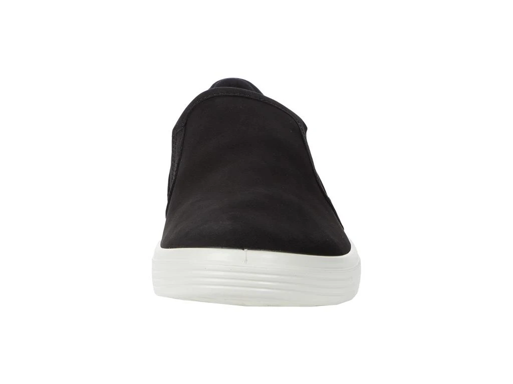 Soft Classic Slip-On 商品