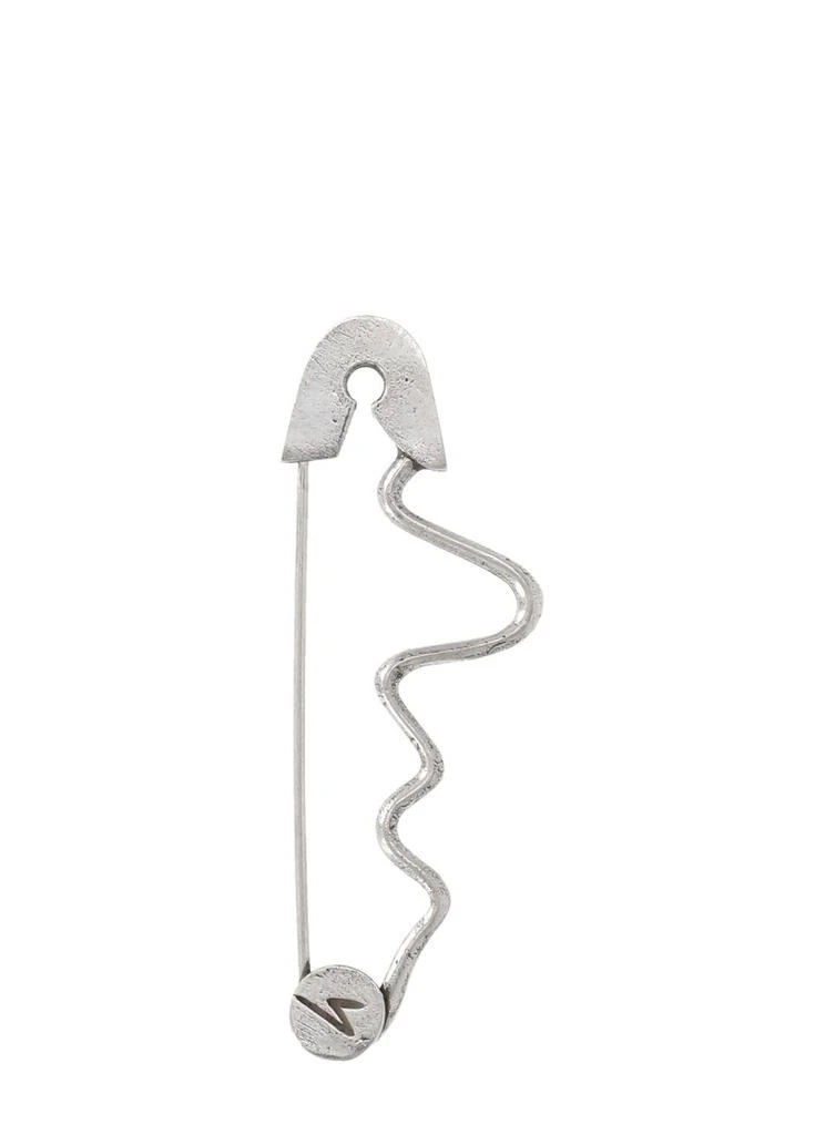 商品YOHJI YAMAMOTO|Yohji Yamamoto Logo Detailed Brooch,价格¥2238,第1张图片