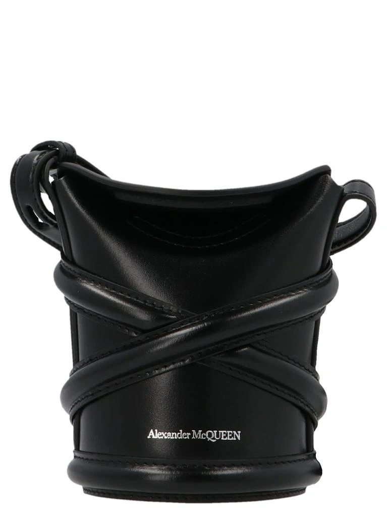 商品Alexander McQueen|Alexander McQueen The Curve Logo Embossed Mini Bucket Bag,价格¥3354,第1张图片