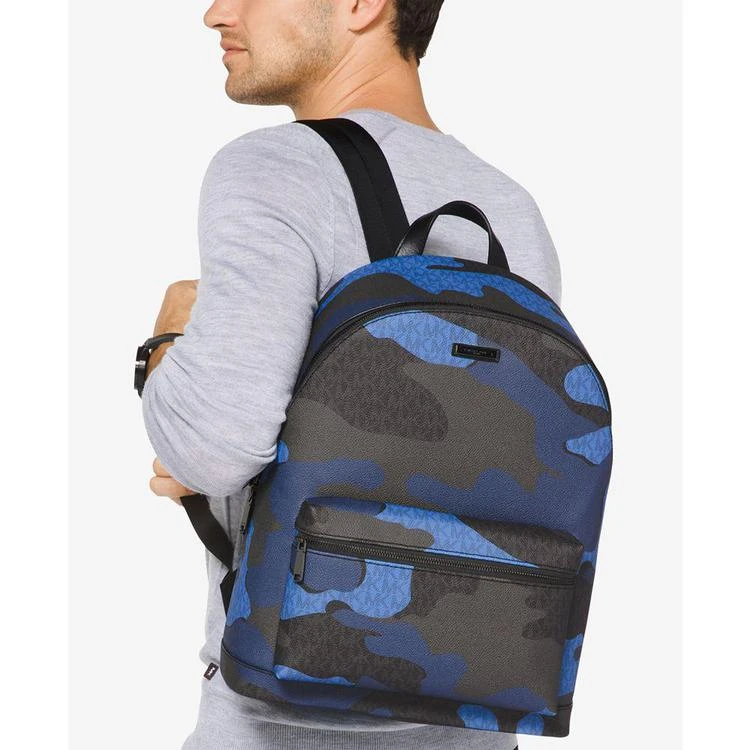 商品Michael Kors|Men's Camo-Print Messenger Backpack,价格¥2238,第3张图片详细描述