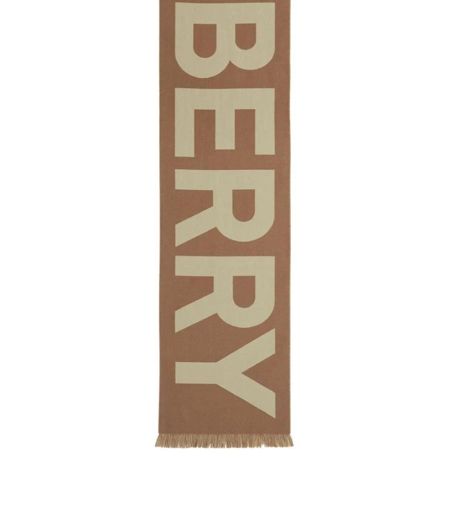 商品Burberry|Wool Oversized Logo Scarf,价格¥2991,第3张图片详细描述