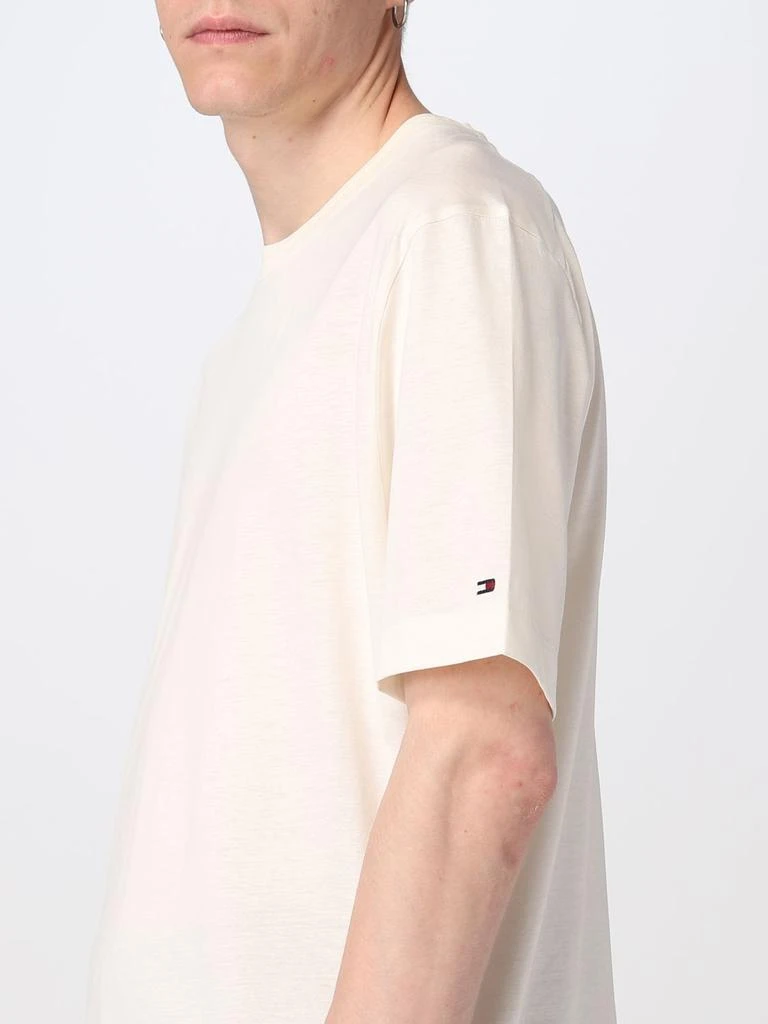 商品Tommy Hilfiger|Tommy Hilfiger t-shirt for man,价格¥673,第4张图片详细描述