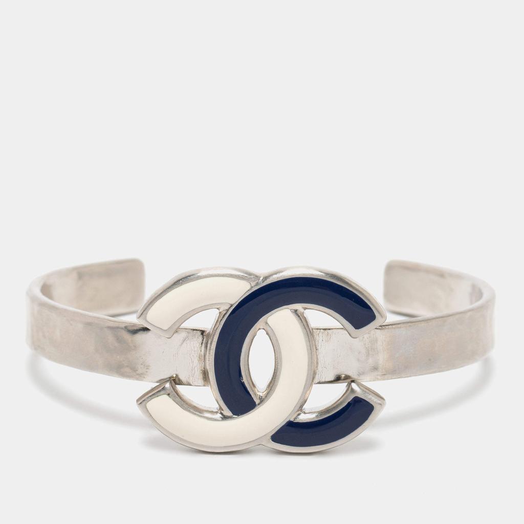 Chanel Hammered Silver Tone Enamel CC Cuff Bracelet商品第1张图片规格展示