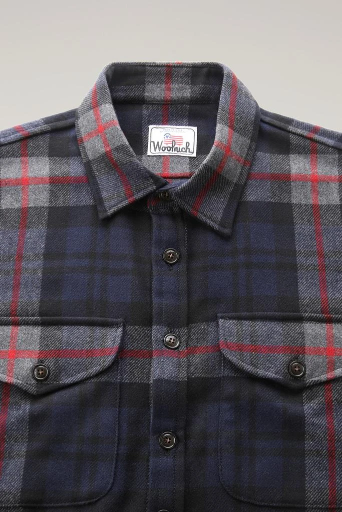 商品Woolrich|Wool Blend Oxbow Flannel Overshirt - Made in USA - Men - Brown,价格¥1099,第2张图片详细描述