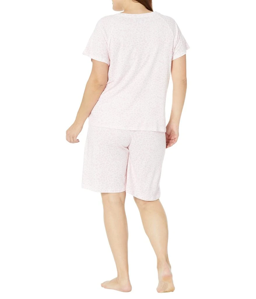商品Karen Neuburger|Plus Size Short Sleeve V-Neck Bermuda PJ Set,价格¥417,第2张图片详细描述