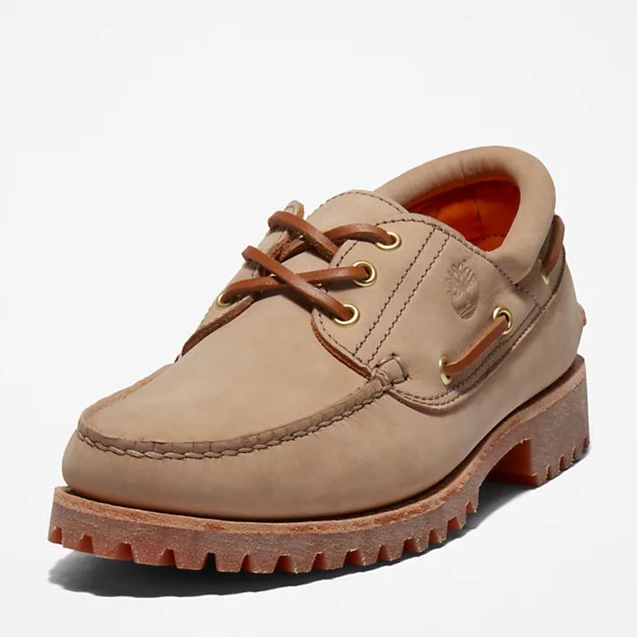 Timberland® 3-Eye Lug Handsewn Boat Shoe for Men in Light Brown商品第8张图片规格展示