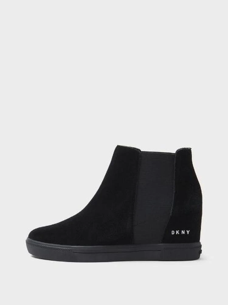 商品DKNY|Chelsea Sport Suede Wedge Sneaker,价格¥675,第1张图片