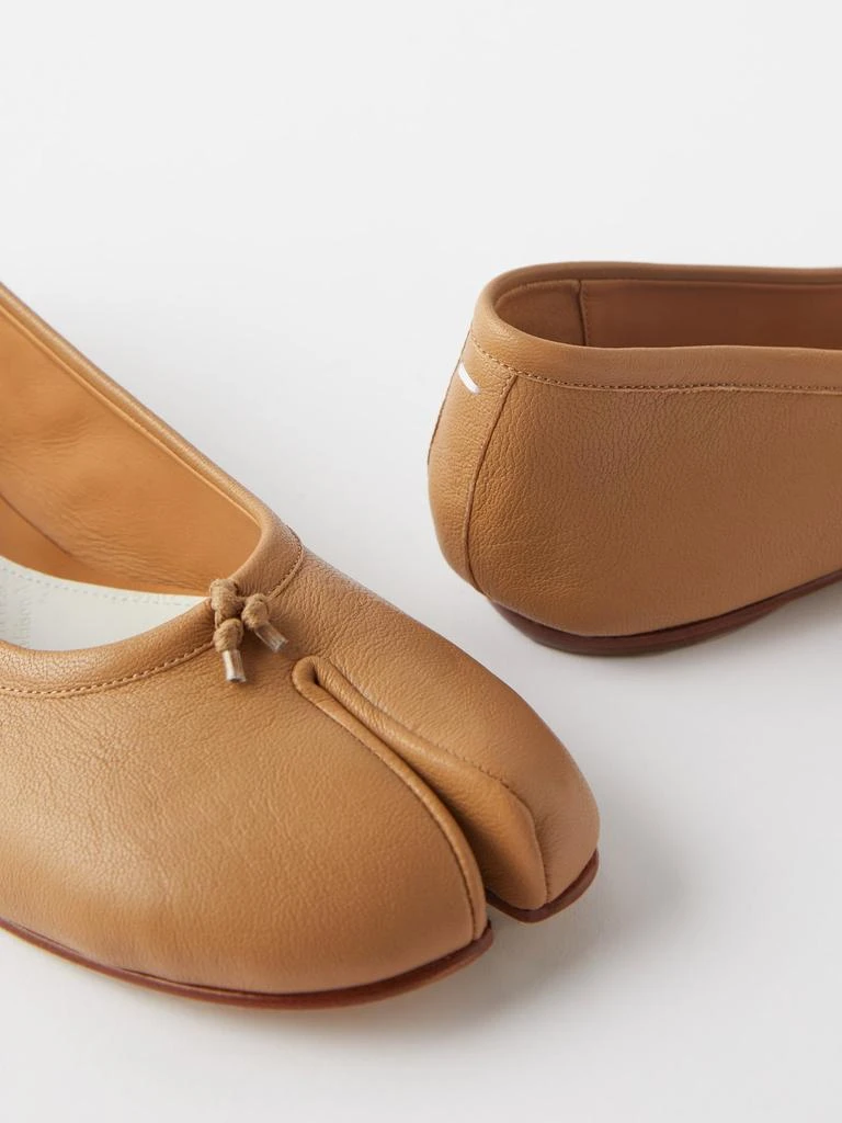 Tabi split-toe leather ballet flats 商品