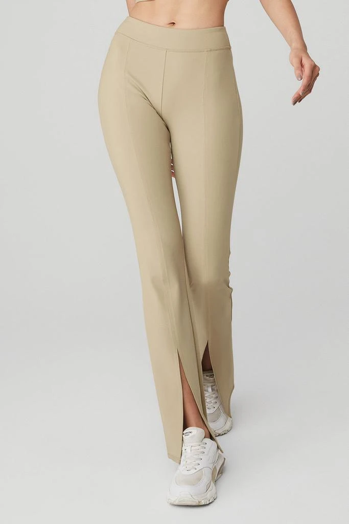 商品Alo|Airbrush High-Waist 7/8 Flutter Legging - California Sand,价格¥714,第1张图片