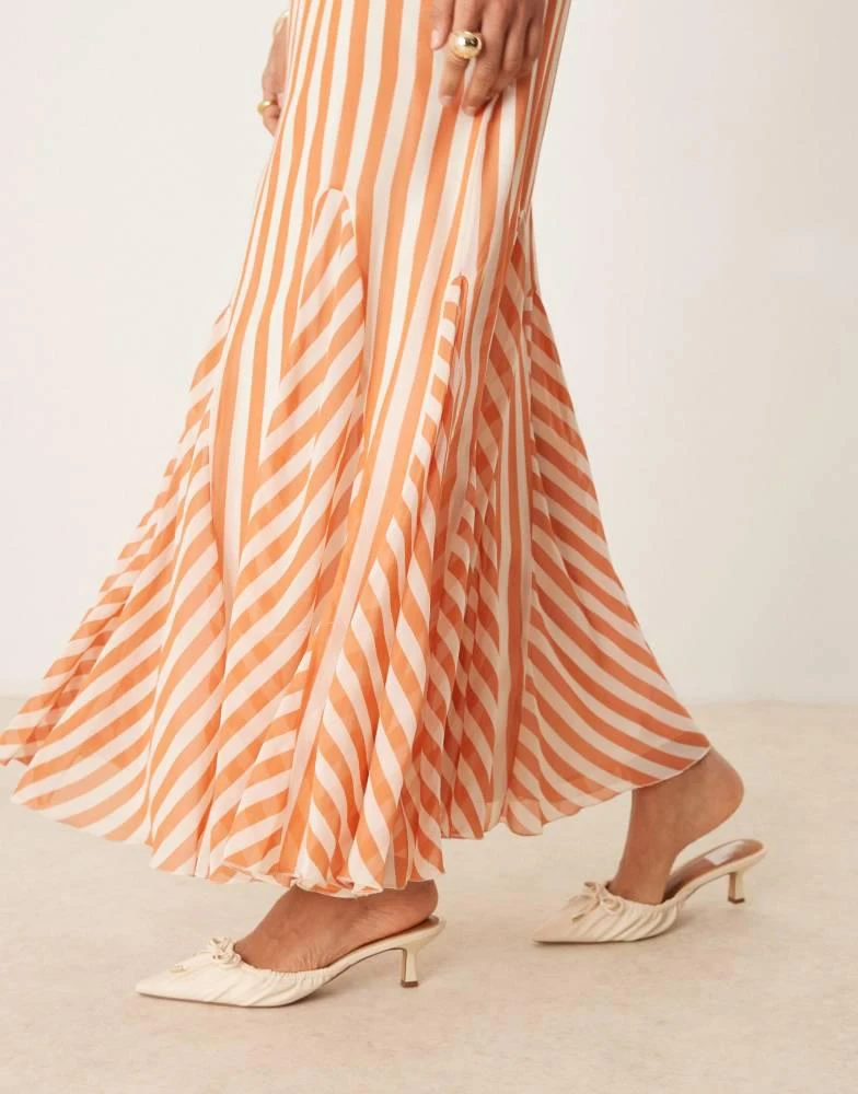 商品ASOS|ASOS DESIGN spliced stripe cami maxi dress with godets in rust stripe,价格¥475,第4张图片详细描述