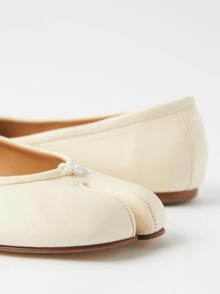 Tabi split-toe leather ballet flats 商品