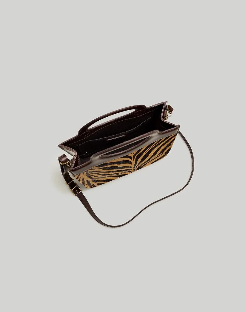 商品Madewell|The Toggle Crossbody Bag,价格¥477,第2张图片详细描述