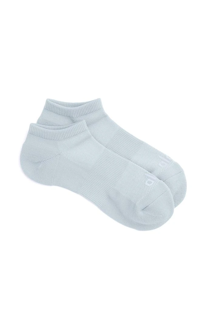 商品Alo|Women's Everyday Sock - Powder Blue/White,价格¥45,第1张图片