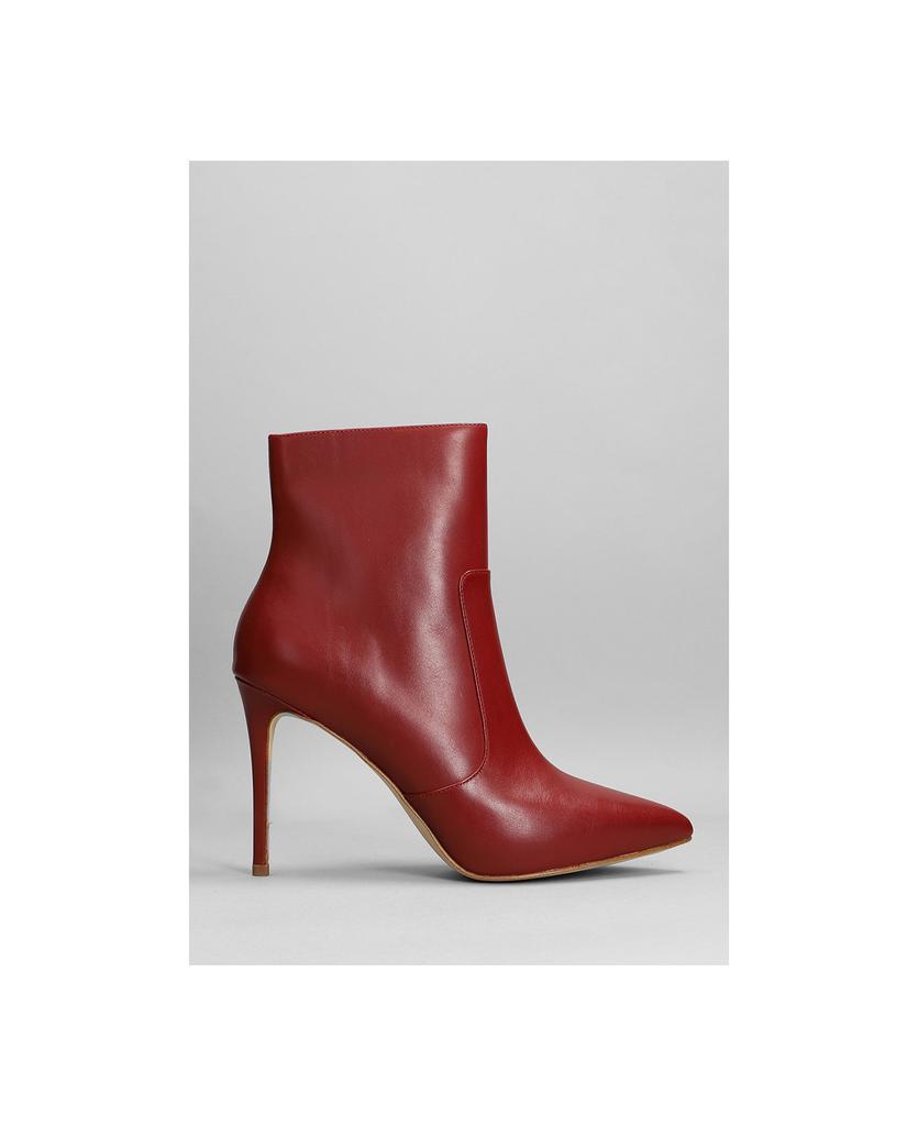 商品Michael Kors|Rue High Heels Ankle Boots In Bordeaux Leather,价格¥1920,第1张图片